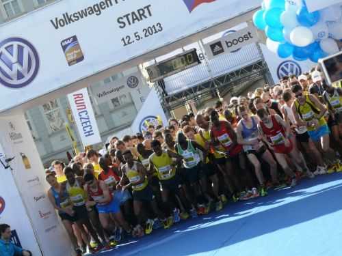 MARATONA DI PRAGA 2013